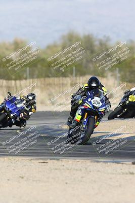 media/Jan-15-2026-Racers Edge (Thu) [[dfebeb70ab]]/2-A Group/Session 5 Turn 2/